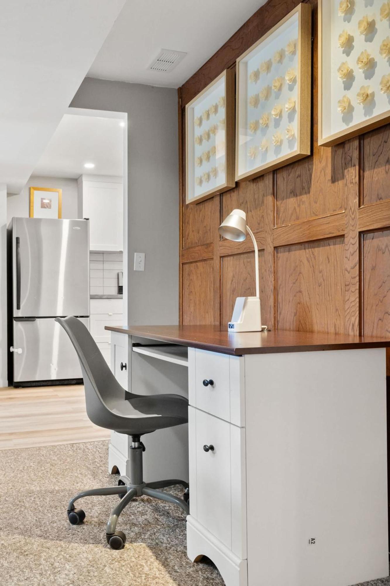 YYC New! Enjoy Yoga Classes! Private 2 Bedroom Suite W Netflix & Banff Pass! Near Championship Golf Course! מראה חיצוני תמונה