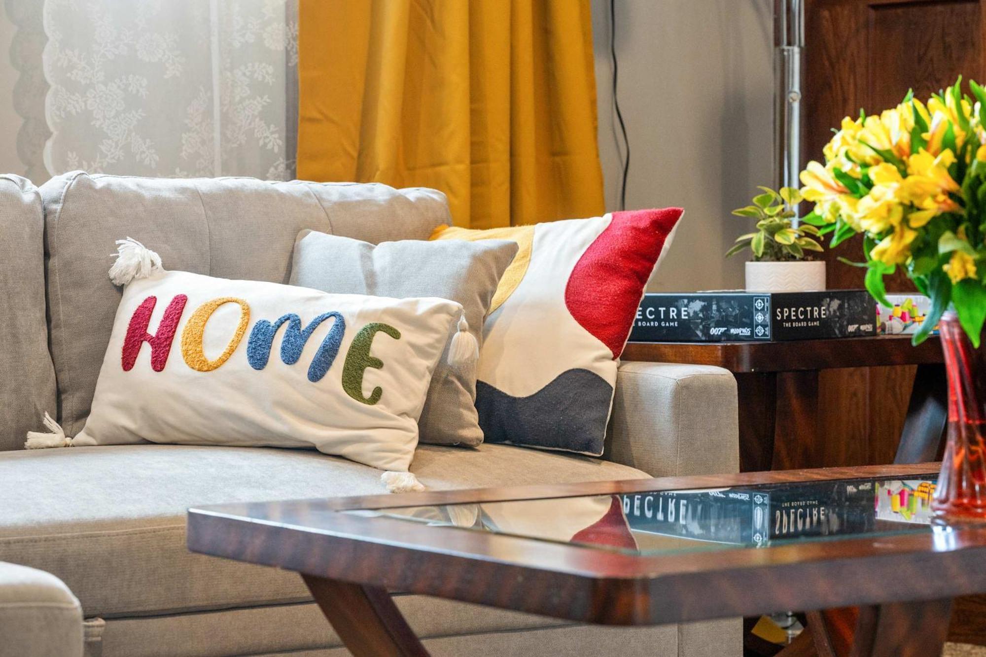 YYC New! Enjoy Yoga Classes! Private 2 Bedroom Suite W Netflix & Banff Pass! Near Championship Golf Course! מראה חיצוני תמונה